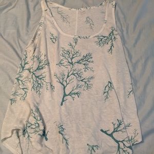 Coral flowy tank